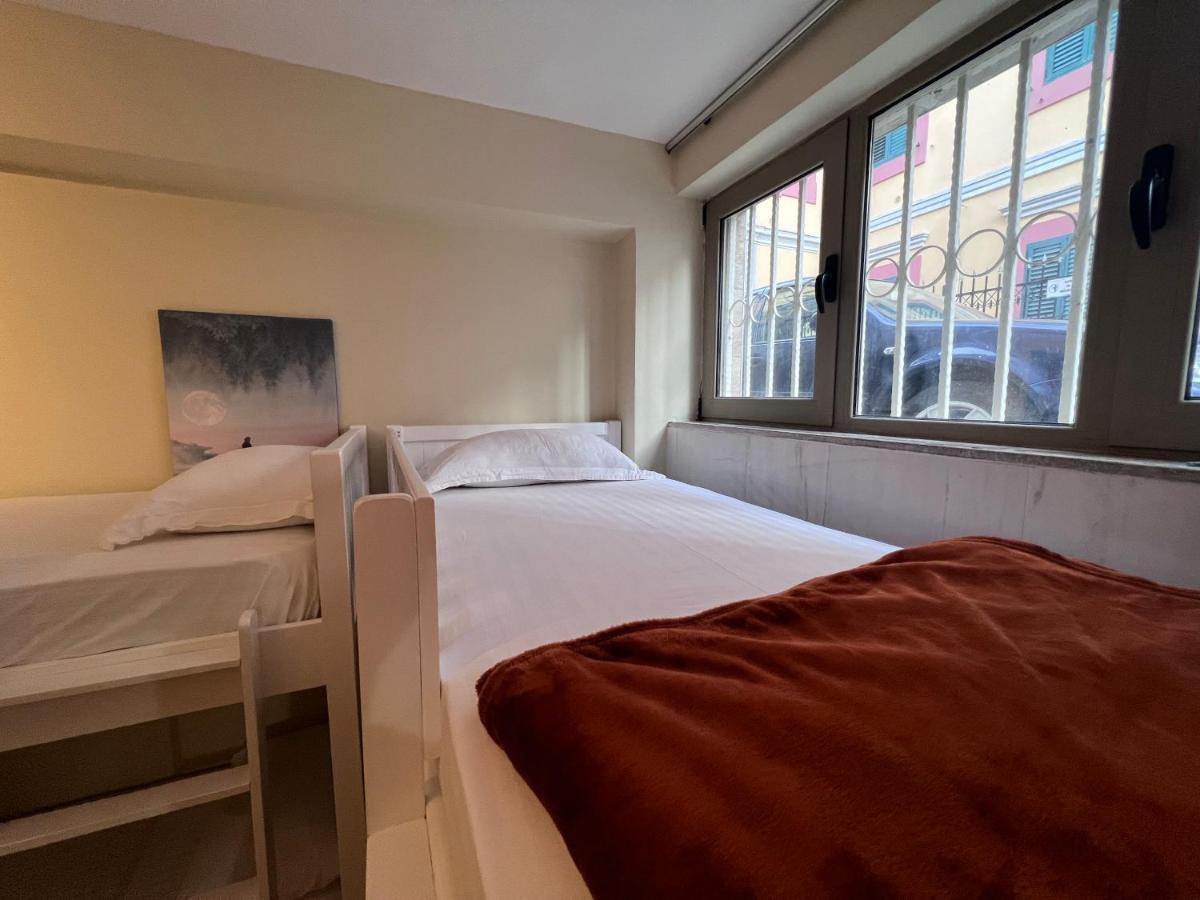 Bobi Hotel Shkodër Екстериор снимка