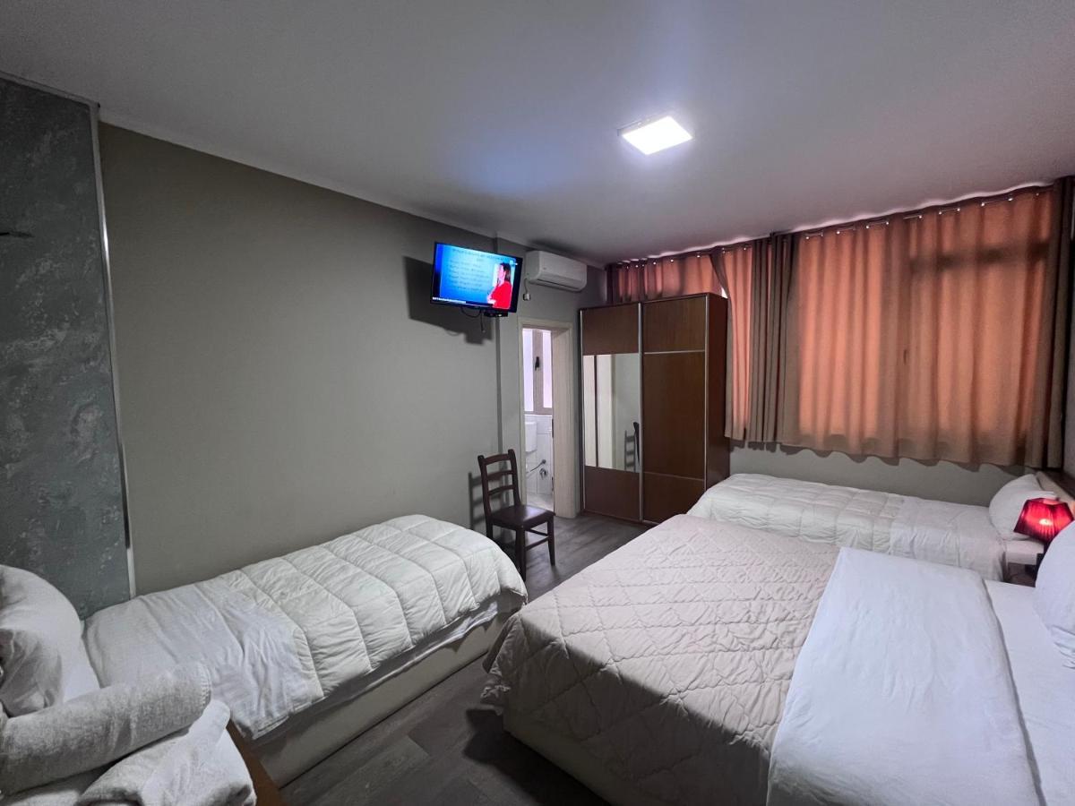 Bobi Hotel Shkodër Екстериор снимка