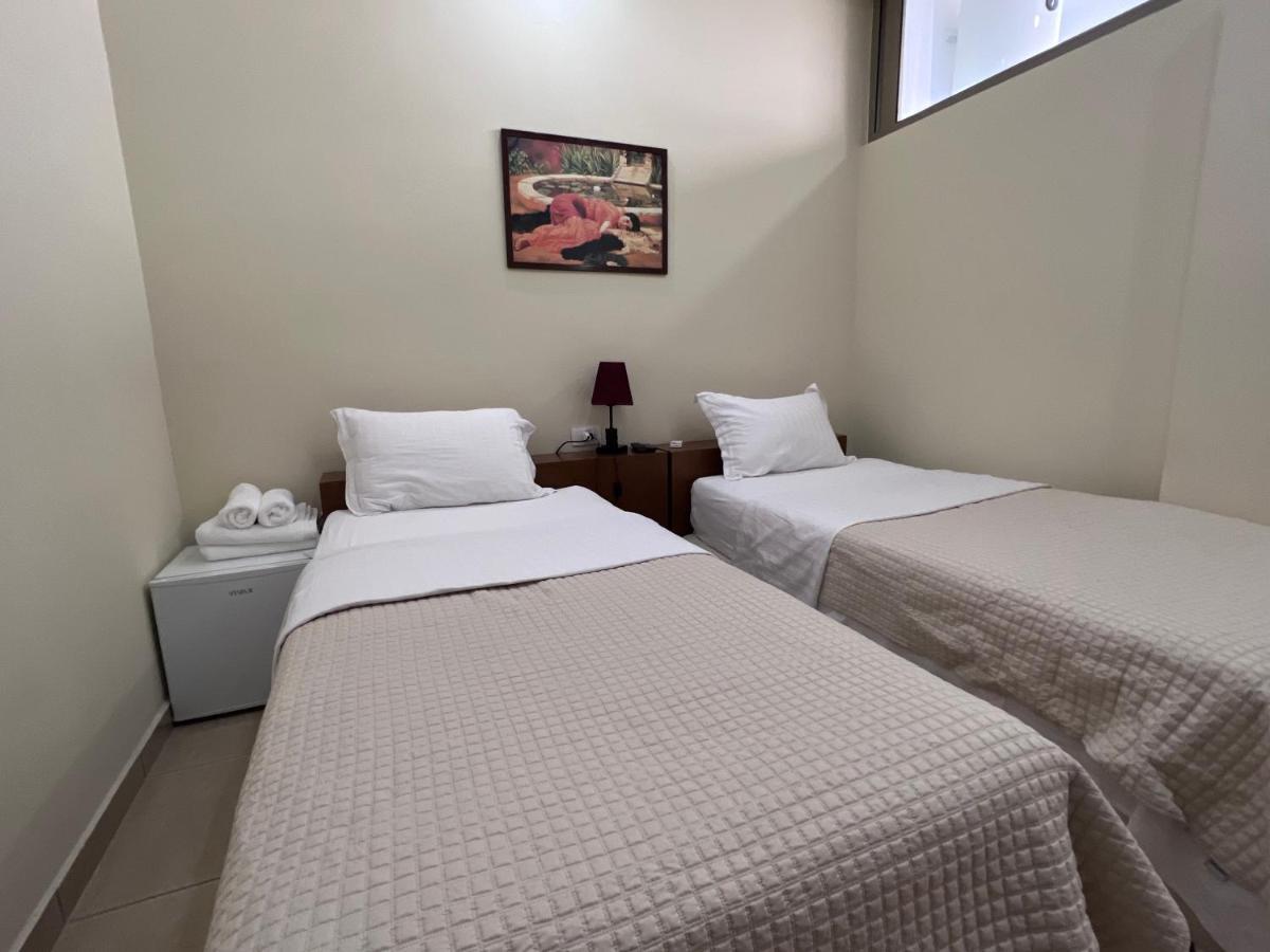 Bobi Hotel Shkodër Екстериор снимка