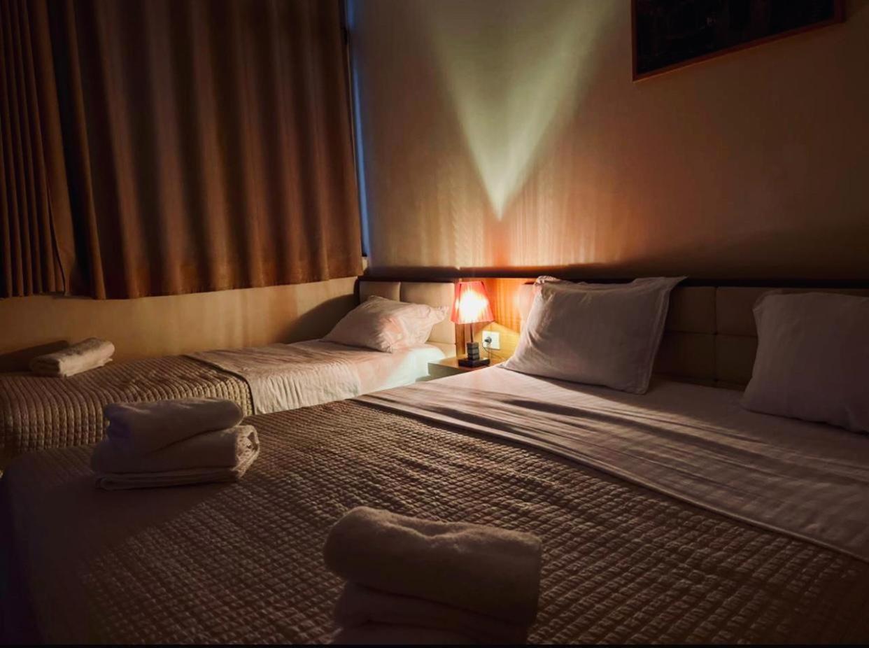 Bobi Hotel Shkodër Екстериор снимка