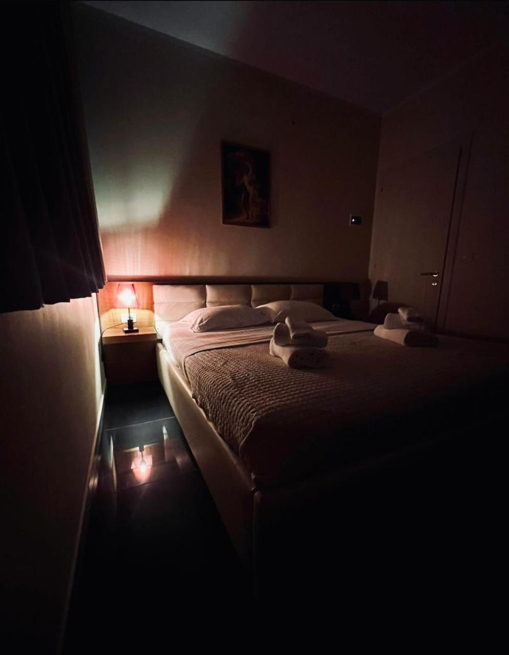 Bobi Hotel Shkodër Екстериор снимка